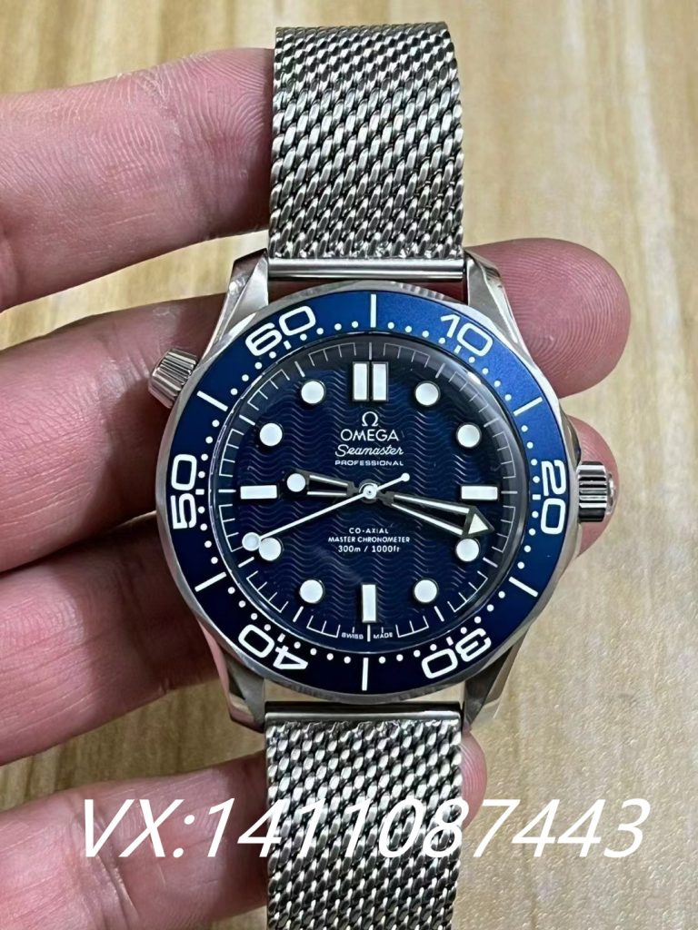 VS廠歐米茄海馬邦德60周年紀念腕表測評!是否值得入手呢？