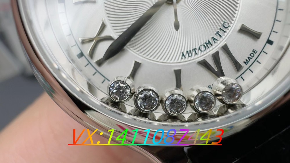 YF廠蕭邦快樂(lè)鉆石真假對(duì)比—蕭邦復(fù)刻手表哪個(gè)廠做的比較好