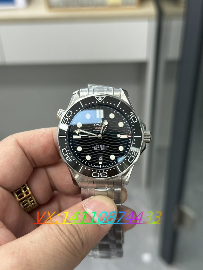 VS廠歐米茄海馬300評測，附鑒別方法