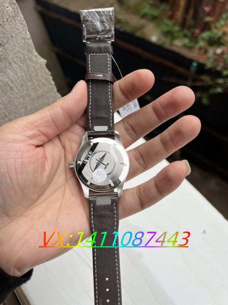 V7廠萬國馬克二十搭配快拆表帶細(xì)節(jié)評測值得入手嗎？?